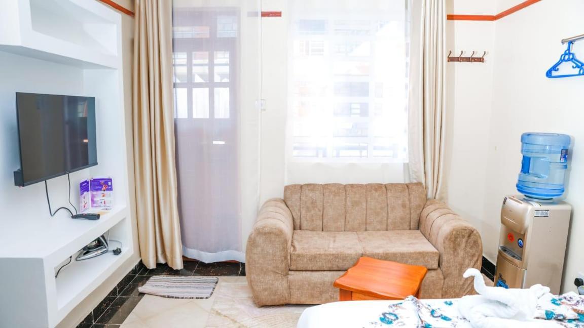 Nelly Fully Furnished Studios Naivasha Exteriör bild